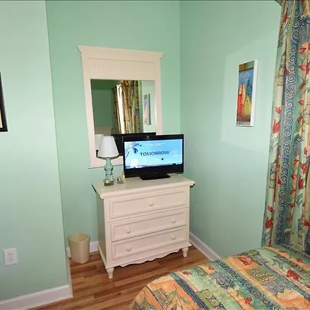 714 Ironwood Condo